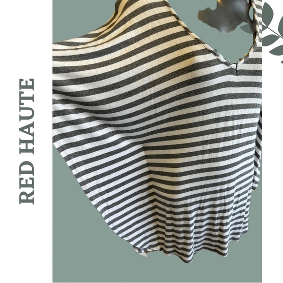 Red Haute Stripe Grey White Knit Top Batwing Sleeves V Neck Size Medium - Picture 5 of 6